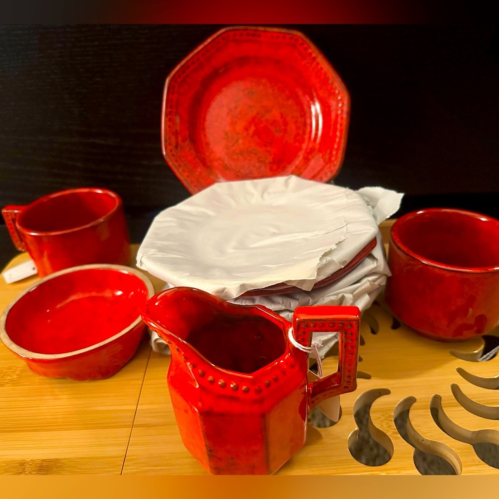 PV ceramic cup and plate set from Italy